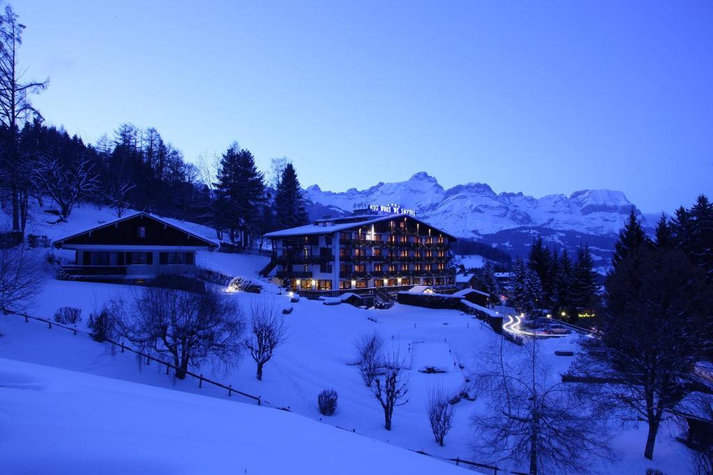 Aux Ducs De Savoie Hotel Combloux Exterior foto